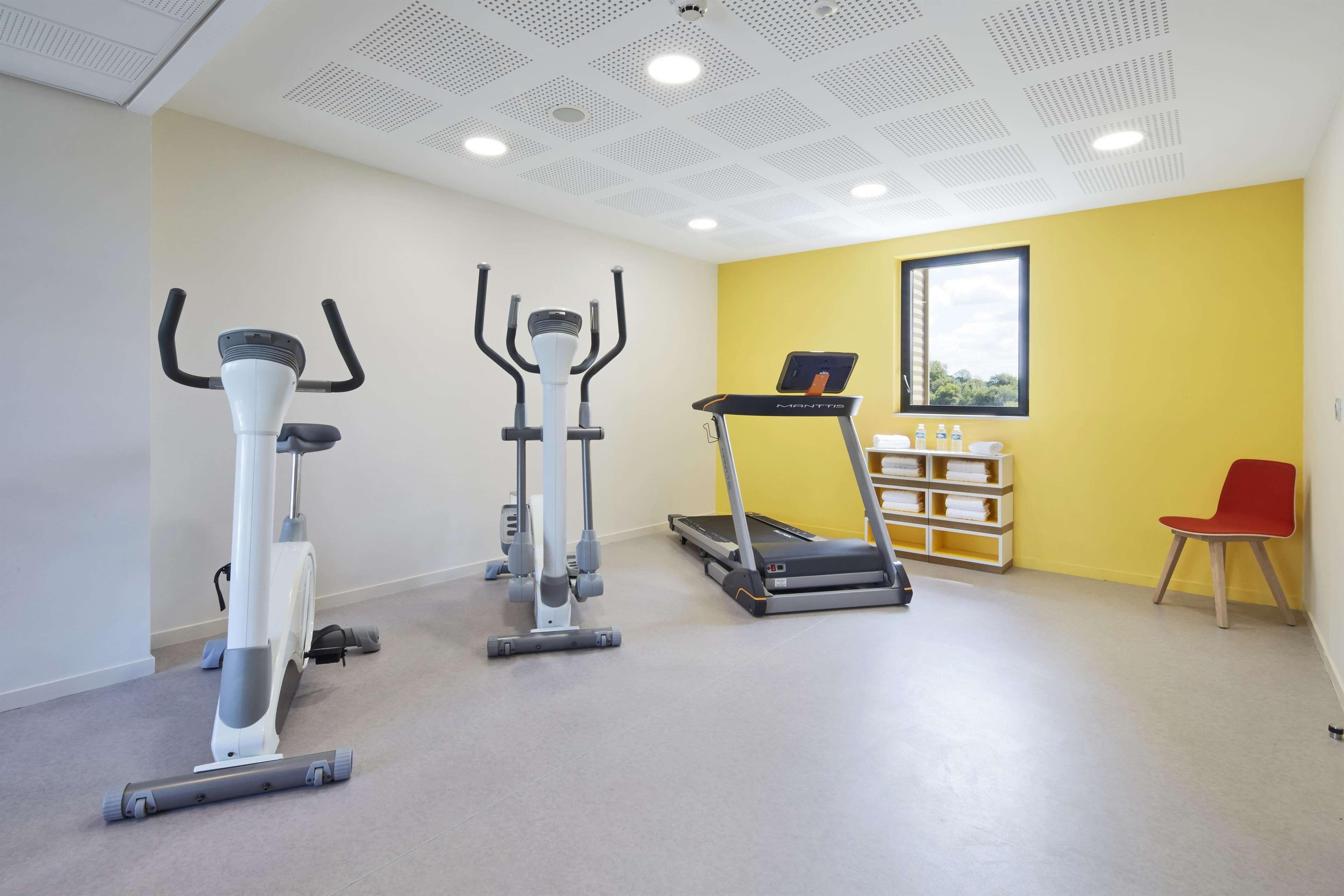 Kyriad Prestige Pau - Palais Des Sports Zewnętrze zdjęcie