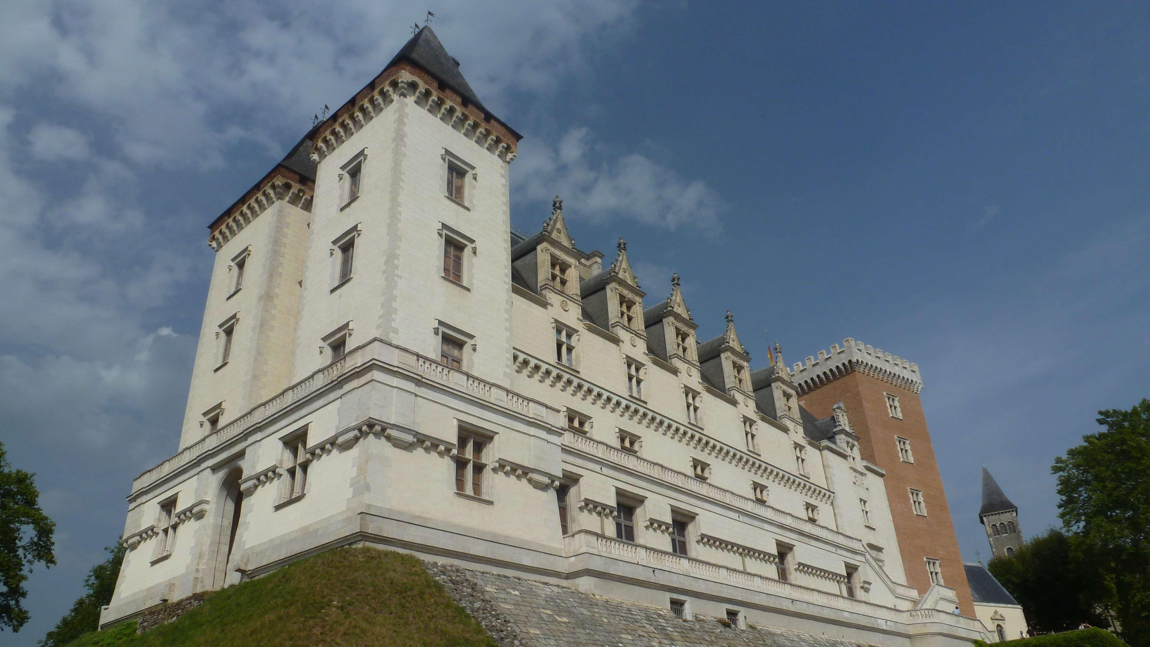 Kyriad Prestige Pau - Palais Des Sports Zewnętrze zdjęcie