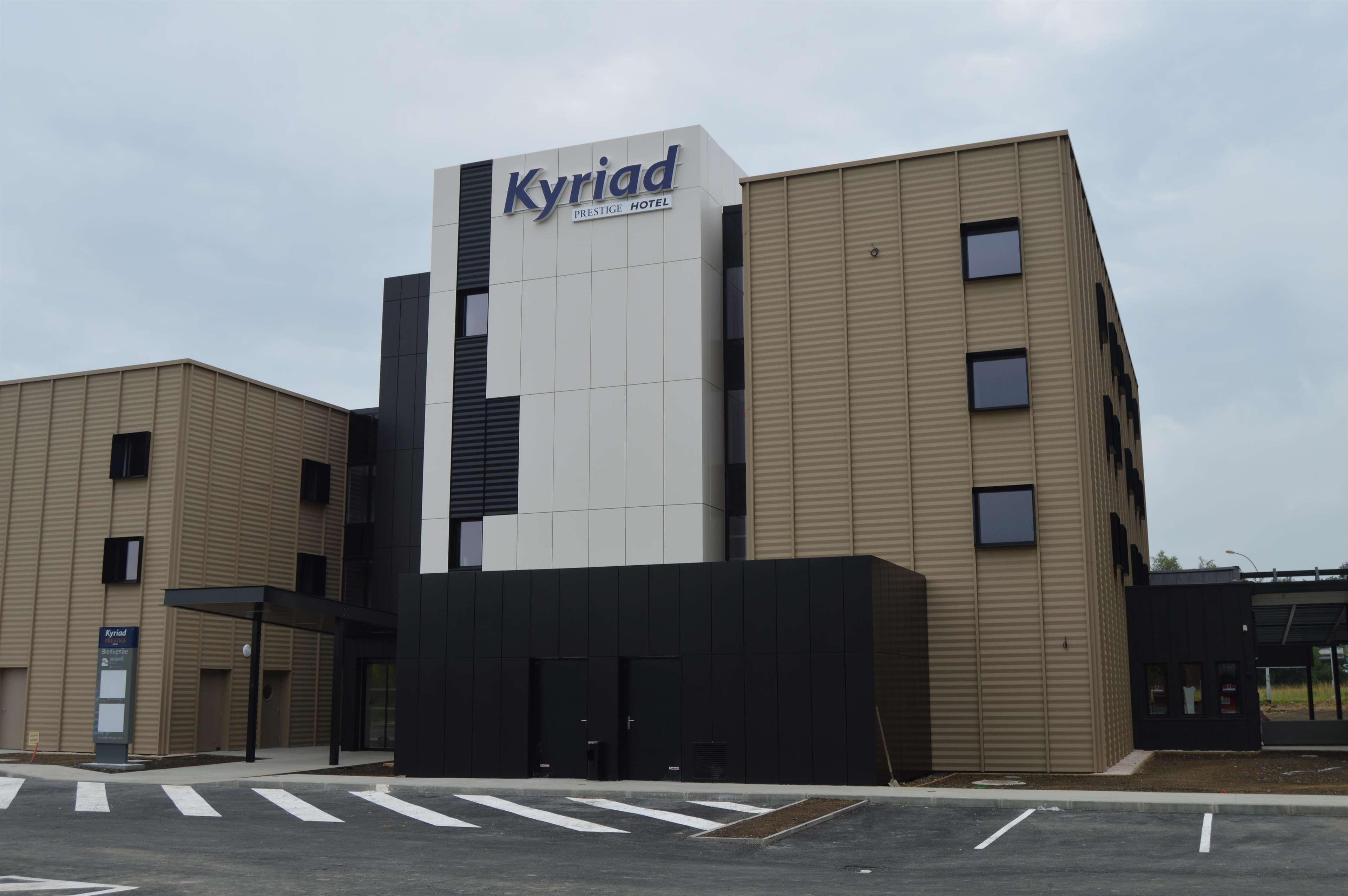 Kyriad Prestige Pau - Palais Des Sports Zewnętrze zdjęcie