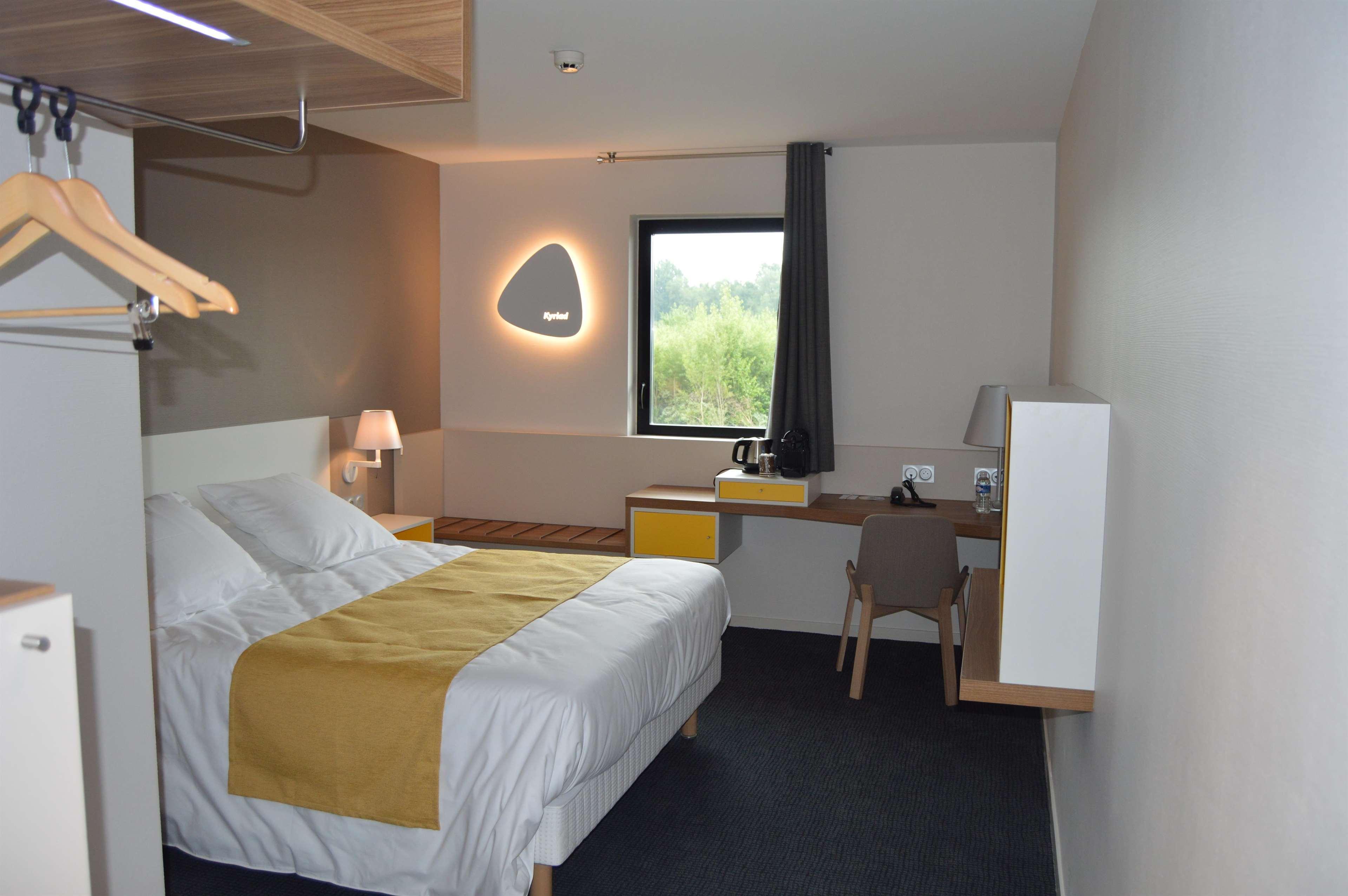 Kyriad Prestige Pau - Palais Des Sports Zewnętrze zdjęcie