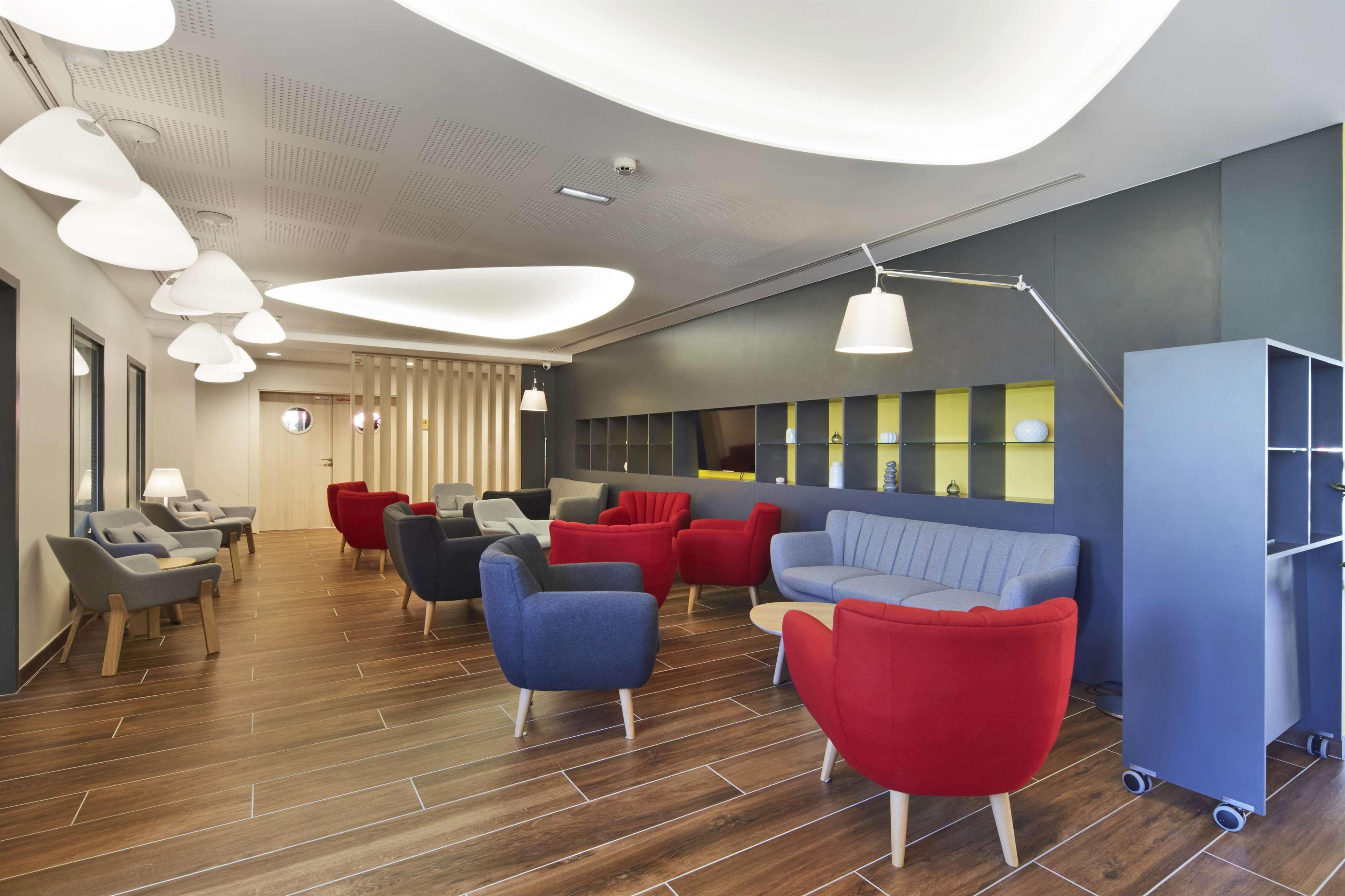 Kyriad Prestige Pau - Palais Des Sports Zewnętrze zdjęcie